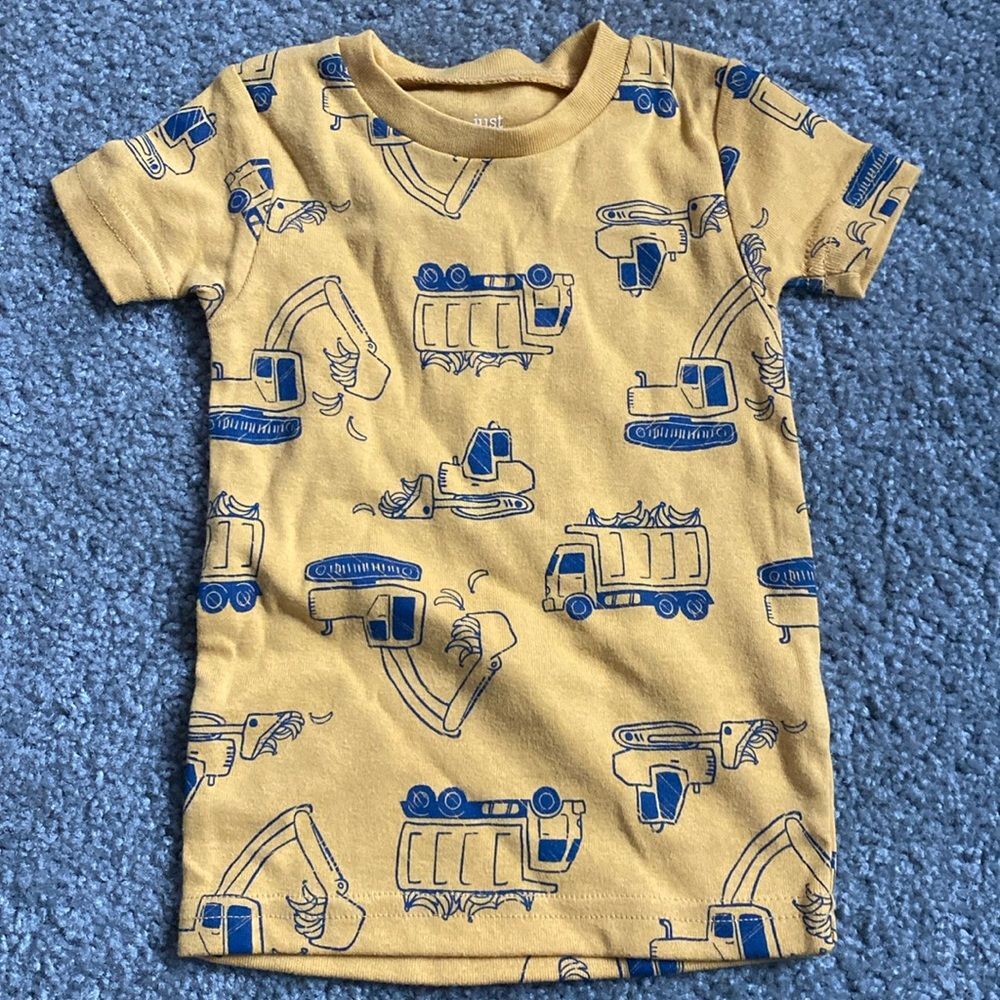 Carter’s Short Sleeve Top 18 Months